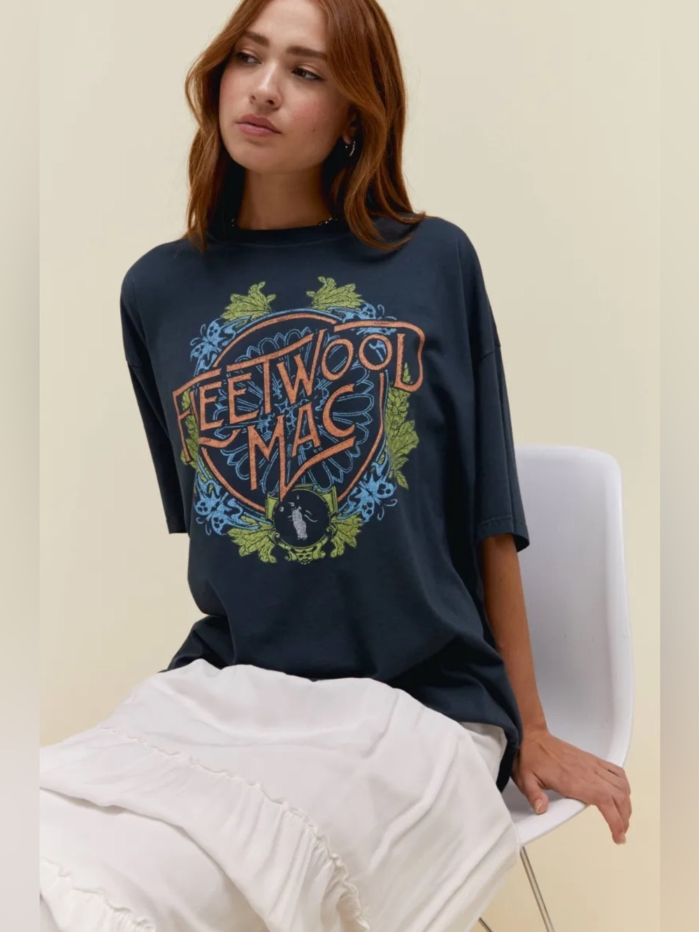 NEW Daydreamer Fleetwood Mac Flower Crest OS Tee ~ Vintage Black ~ SOLD OUT - Picture 2 of 8